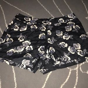 Bar III shorts with black white & grey roses
